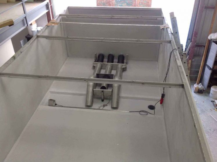 Beschickerbehälter GFK Beschickerbehälter GFK